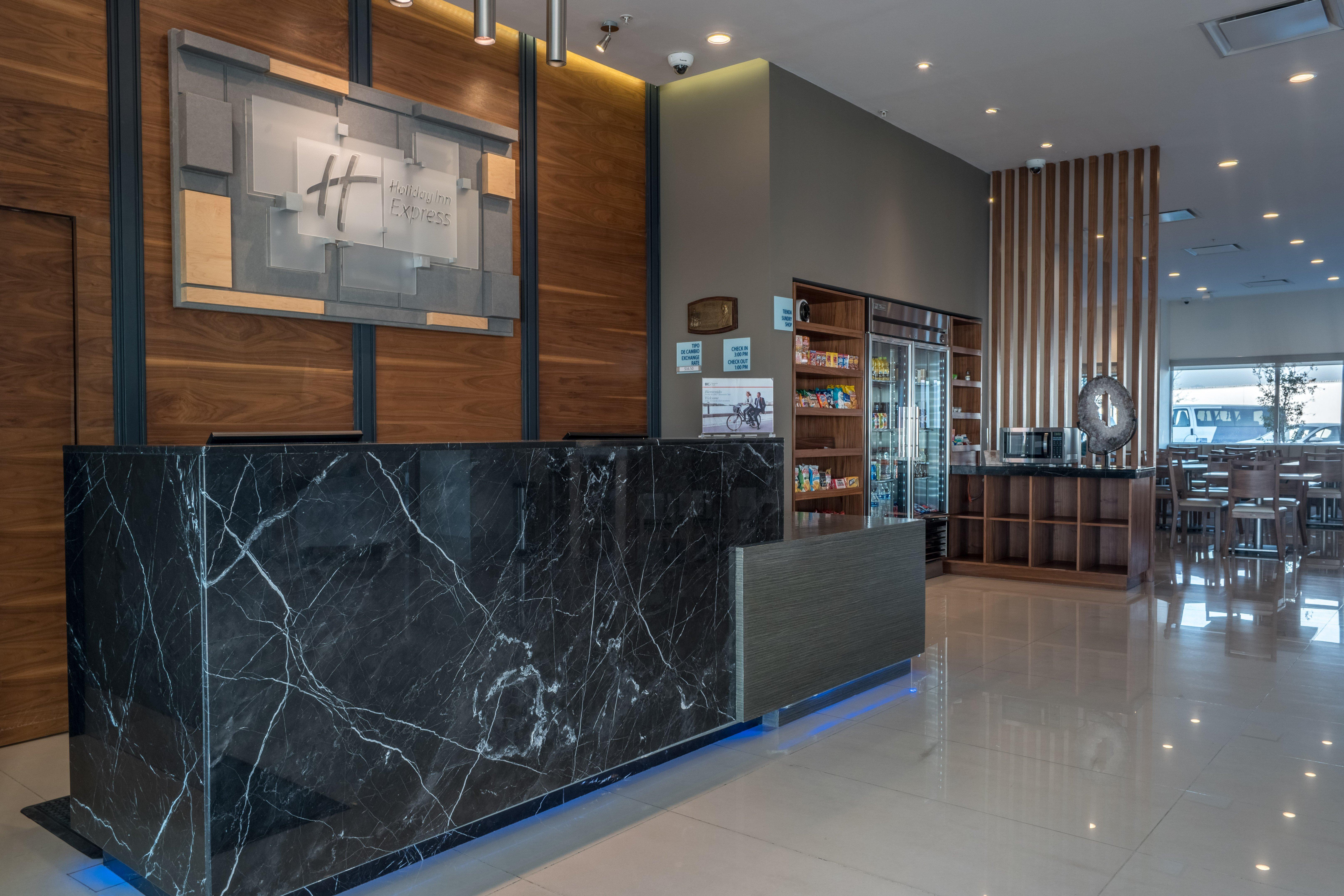 Holiday Inn Express & Suites Silao Aeropuerto Terminal, An Ihg Hotel Luaran gambar