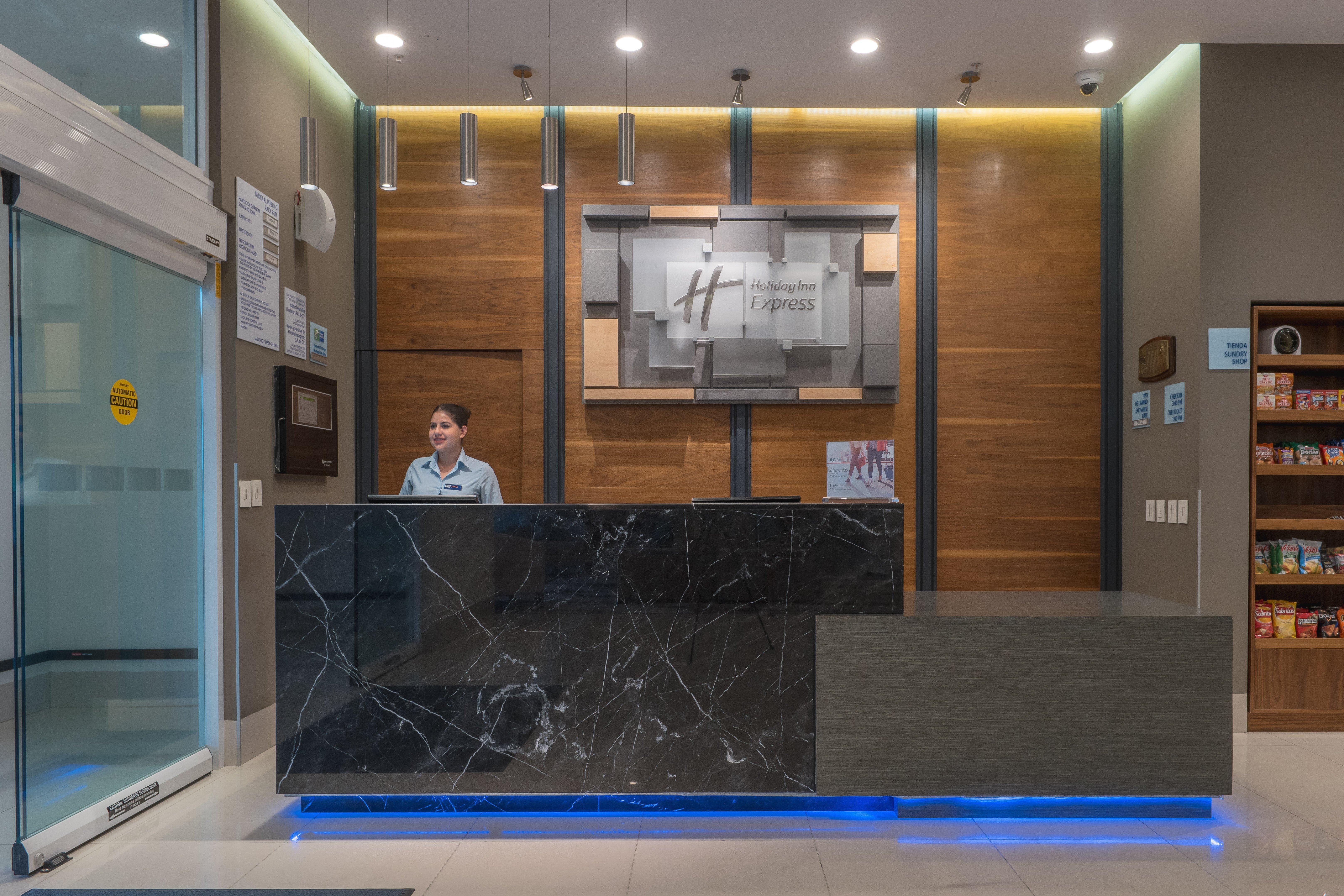 Holiday Inn Express & Suites Silao Aeropuerto Terminal, An Ihg Hotel Luaran gambar